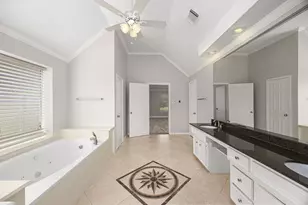 7915 Capri Cir, Houston, TX 77095 - Photo 31