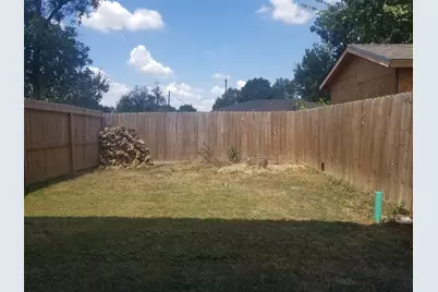 974 Ellington Street, Houston, TX 77088 - Photo 13