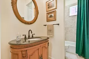 2 Compass Cir, Galveston, TX 77554 - Photo 23