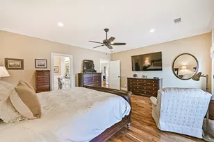2 Compass Cir, Galveston, TX 77554 - Photo 25
