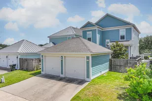 2 Compass Cir, Galveston, TX 77554 - Photo 43