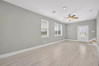 2087 Road 5707, Cleveland, TX 77327 - Photo 9
