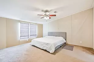 1036 9th St, Dickinson, TX 77539 - Photo 9