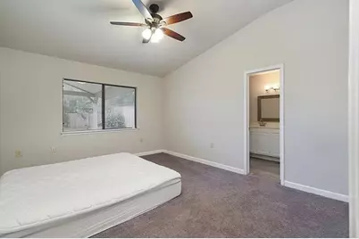 5718 Lake Cove Street, San Antonio, TX 78222 - Photo 11