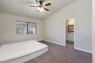 5718 Lake Cove St, San Antonio, TX 78222 - Photo 11