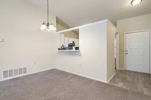 5718 Lake Cove St, San Antonio, TX 78222 - Photo 5