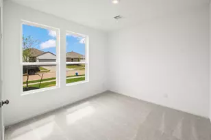 15010 Tremaine Ct, Montgomery, TX 77316 - Photo 9