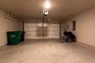 1022 Fannin St, Brenham, TX 77833 - Photo 21