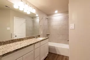 1022 Fannin St, Brenham, TX 77833 - Photo 27