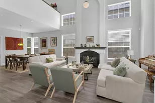 84 E Lakeridge Dr, The Woodlands, TX 77381 - Photo 9
