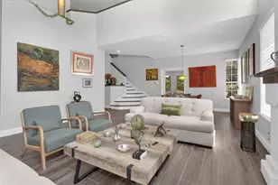84 E Lakeridge Dr, The Woodlands, TX 77381 - Photo 11