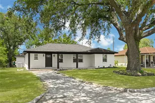 108 Chandler Dr, Baytown, TX 77521 - Photo 3