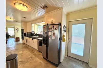 4647 Recreational Road 255, Colmesneil, TX 75938 - Photo 17