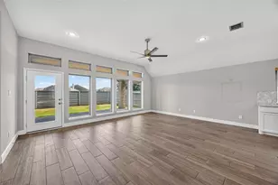4333 Arbor Crest Ln, Manvel, TX 77578 - Photo 7