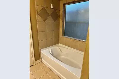 8421 Lawler Street, Houston, TX 77051 - Photo 23