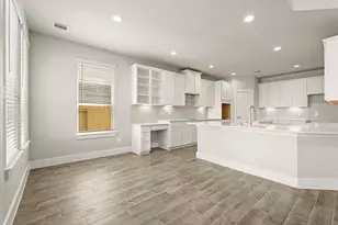 4523 Whisperwood Dr, Rosenberg, TX 77471 - Photo 5