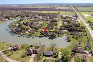 315 Bolling Green Dr, Wharton, TX 77488 - Photo 47