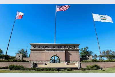 13111 Rippling Creek Lane S, Pearland, TX 77584 - Photo 41
