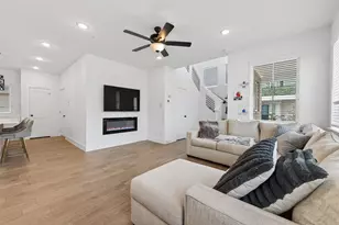 15162 Post Oak Fls Dr, Cypress, TX 77433 - Photo 13