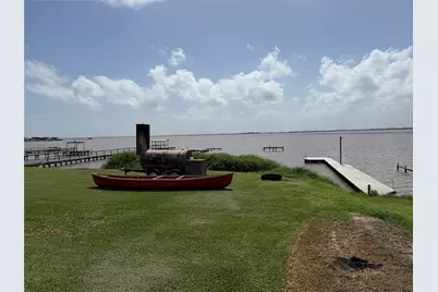94 Trout Street, Palacios, TX 77465 - Photo 29