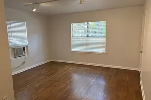 2414 Richton St, Houston, TX 77098 - Photo 3