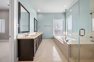 714 E 20th St, Houston, TX 77008 - Photo 17