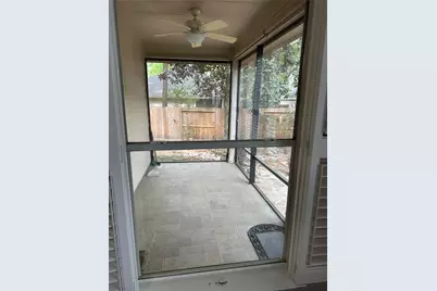 15 Lilac Ridge Place, The Woodlands, TX 77384 - Photo 25