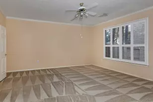 15 Lilac Ridge Pl, The Woodlands, TX 77384 - Photo 15