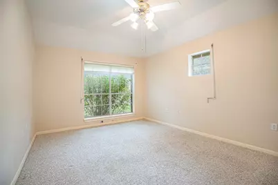 930 Peach Blossom Drive, Pearland, TX 77584 - Photo 11