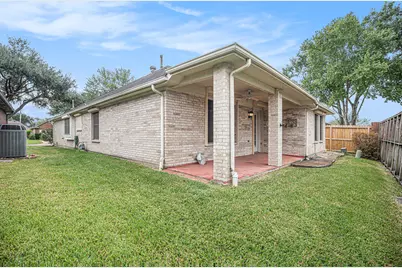 930 Peach Blossom Drive, Pearland, TX 77584 - Photo 17