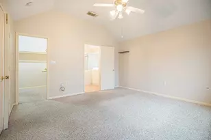 930 Peach Blossom Dr, Pearland, TX 77584 - Photo 9