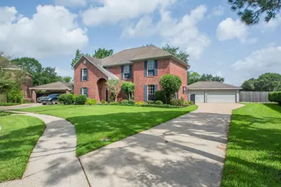 702 E Haven Court, Friendswood, TX 77546 - Photo 19