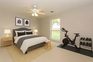 702 E Haven Ct, Friendswood, TX 77546 - Photo 7