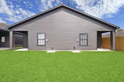 7912 Bowen Street, Houston, TX 77051 - Photo 9