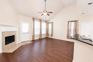 3801 Happy Hollow Dr, Montgomery, TX 77356 - Photo 7