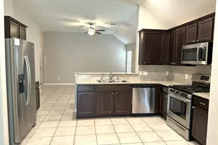 16702 Peralta Bay Cir, Crosby, TX 77532 - Photo 5