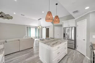 12858 Pelican Island Dr, Willis, TX 77318 - Photo 19