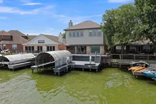 12858 Pelican Island Dr, Willis, TX 77318 - Photo 37