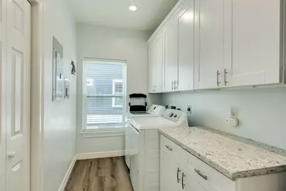 16518 Jamaica Cove Road, Jamaica Beach, TX 77554 - Photo 11