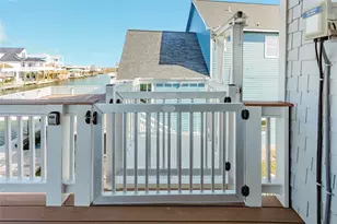 16518 Jamaica Cove Rd, Jamaica Beach, TX 77554 - Photo 5