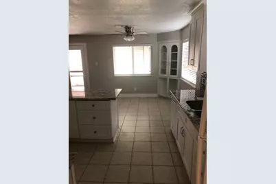 5420 Longshadow Drive, Dickinson, TX 77539 - Photo 3
