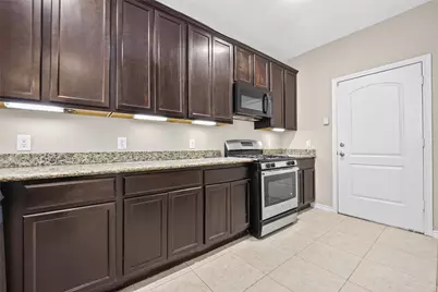 12607 Ashford Shore Drive, Houston, TX 77072 - Photo 15