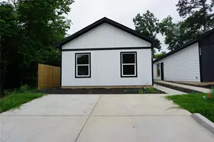 9768 Black Gum St, Willis, TX 77318 - Photo 1