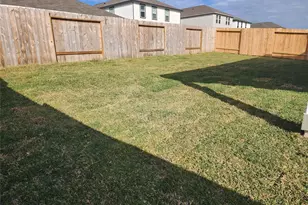 31306 Gayle Prairie Oaks St, Waller, TX 77484 - Photo 15