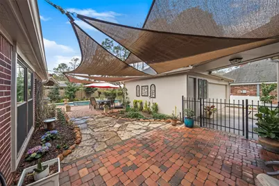 18711 Leisure Place Drive, Humble, TX 77346 - Photo 37