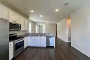 25723 Bottlebrush Sedge St, Katy, TX 77493 - Photo 11