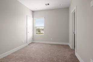 8114 Esther Acres, Houston, TX 77088 - Photo 13