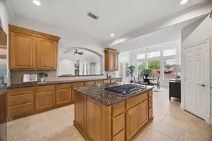 5230 Turning Leaf Ln, Sugar Land, TX 77479 - Photo 13