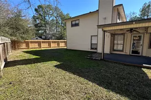 2 W Mistybreeze Cir, The Woodlands, TX 77381 - Photo 15