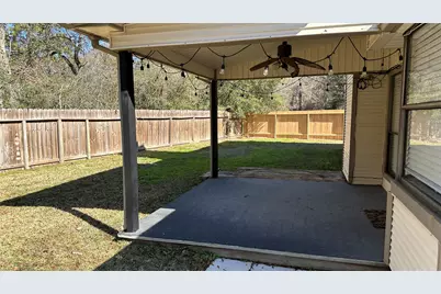 2 W Mistybreeze Circle, The Woodlands, TX 77381 - Photo 13